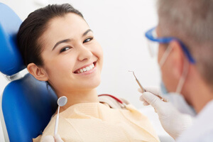 профилактический осмотр у стоматолога